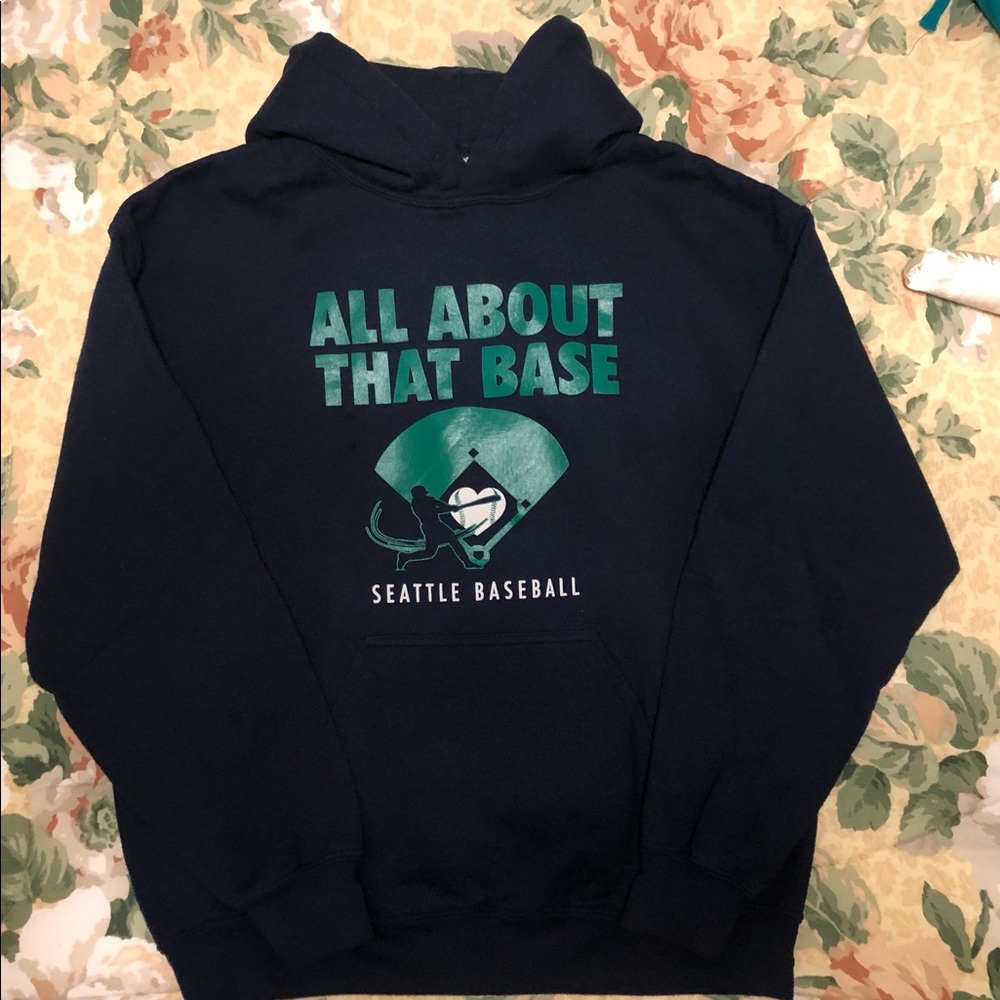 Women’s hooded sweatshirt